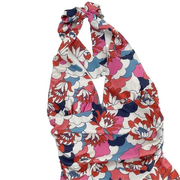 Modcloth x Barbie You're Such A Doll One Piece Swimsuit Floral Swimwear - Picture 2 of 11